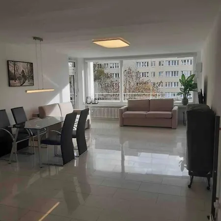 Homestay Messe Airport Elegant Dusseldorf